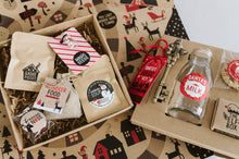 Reindeer Box - slightly damaged box